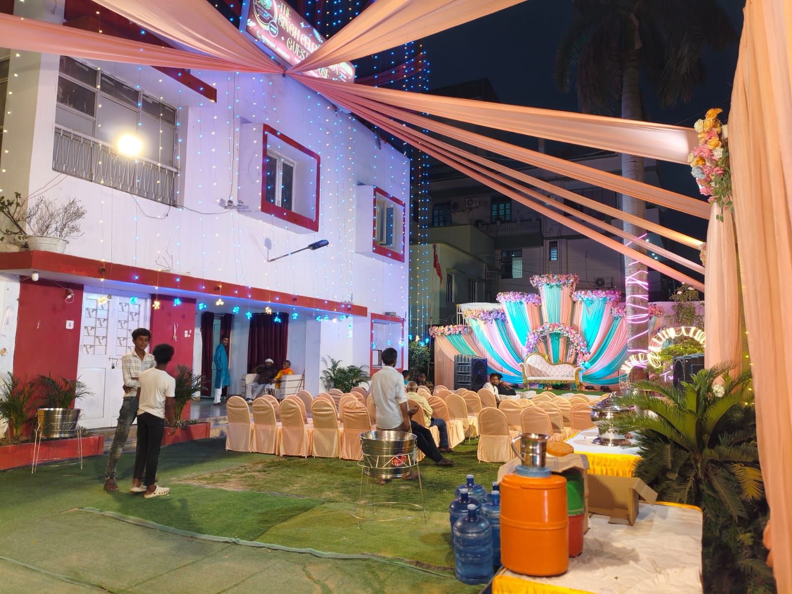 Wedding Reception Decoration: From Entry to Dance Floor